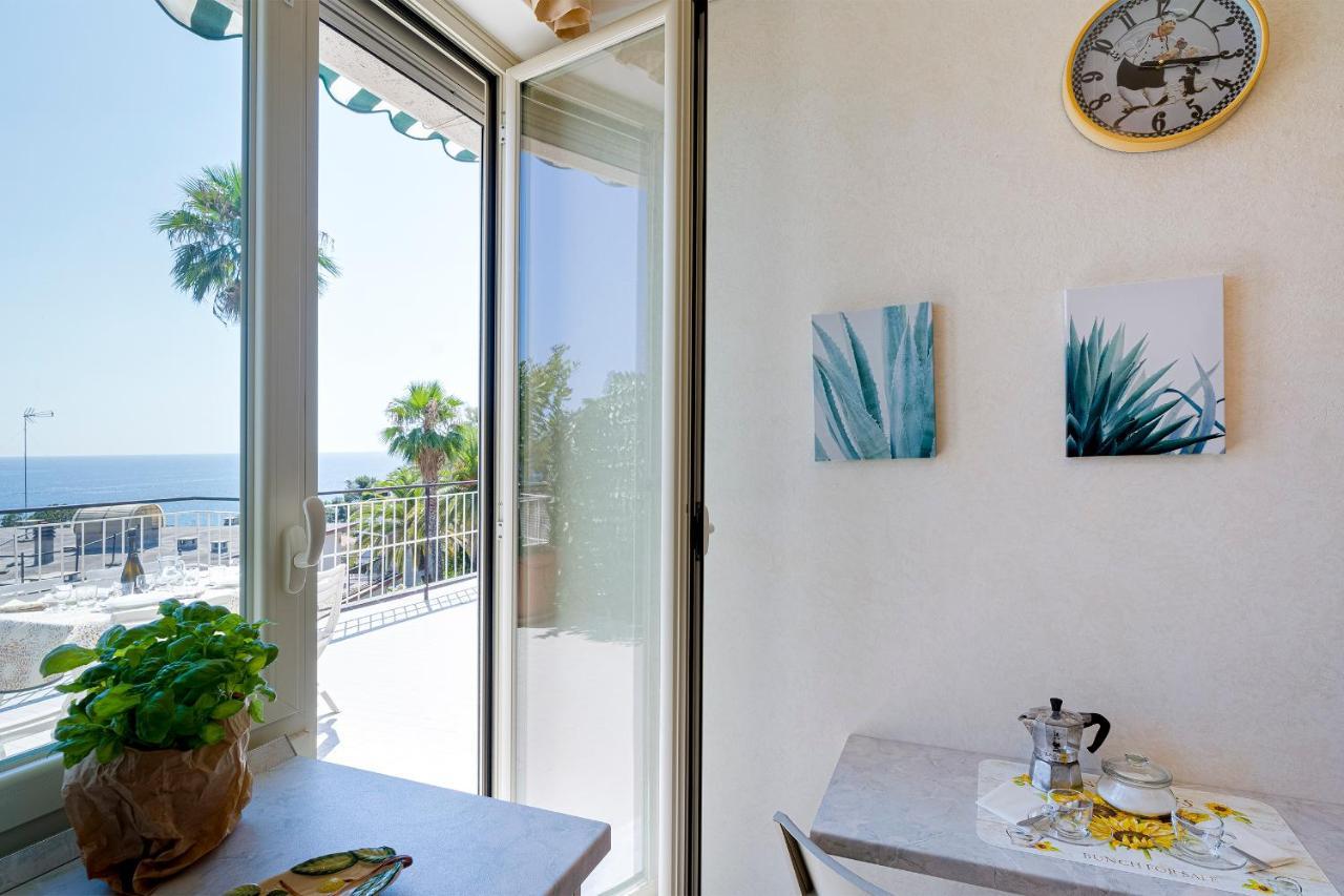 Tre Ponti Panoramic Seaview Apartment San Remo Buitenkant foto