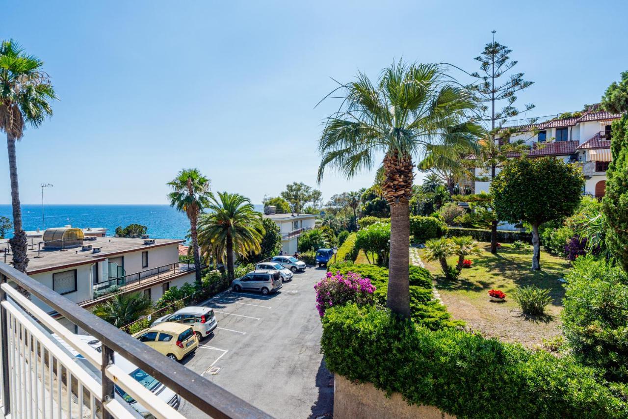 Tre Ponti Panoramic Seaview Apartment San Remo Buitenkant foto